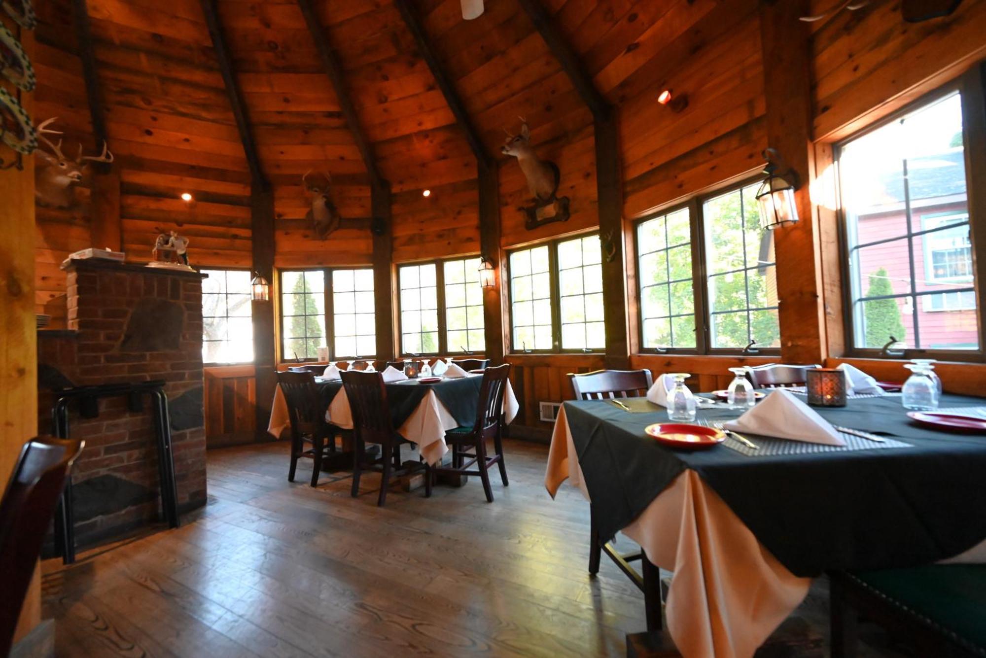 La Perla Restaurant & Country Inn Averill Park Exteriér fotografie